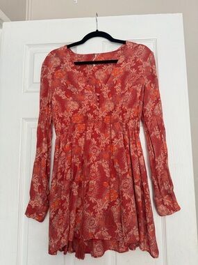 Free People Floral Long Sleeve V-Neck Dress in Coral and Beige